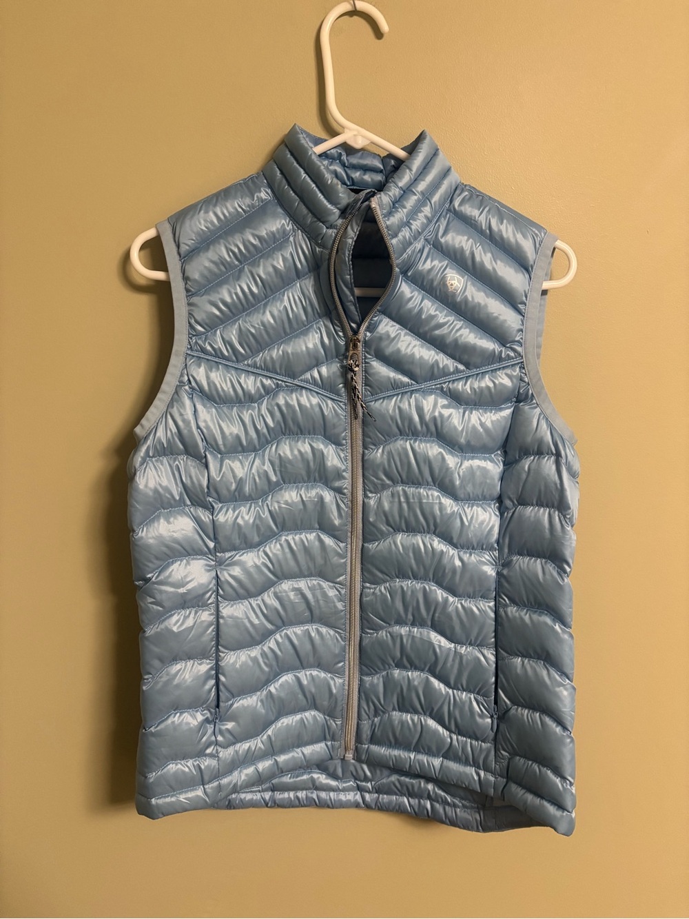 Ariat Ideal Down Puffer Vest Pale Blue Size Small Equestrian Packable Light